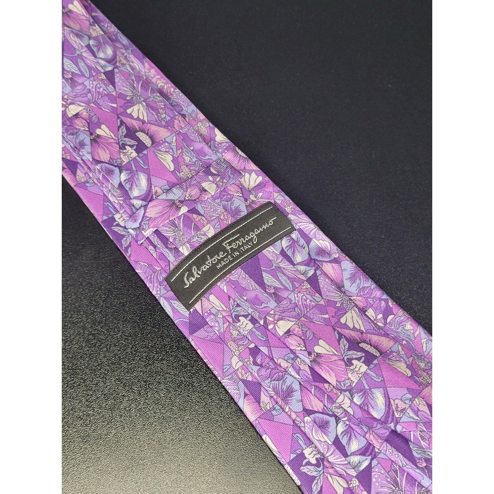 Salvatore Ferragamo Necktie Purple Lavender Geometric Floral Silk Made In Italy